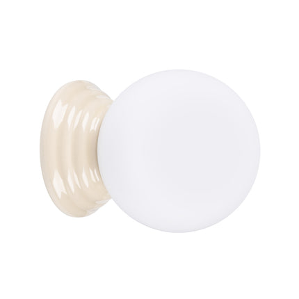 applique murale perle céramique beige ip44, packshot sur fond blanc