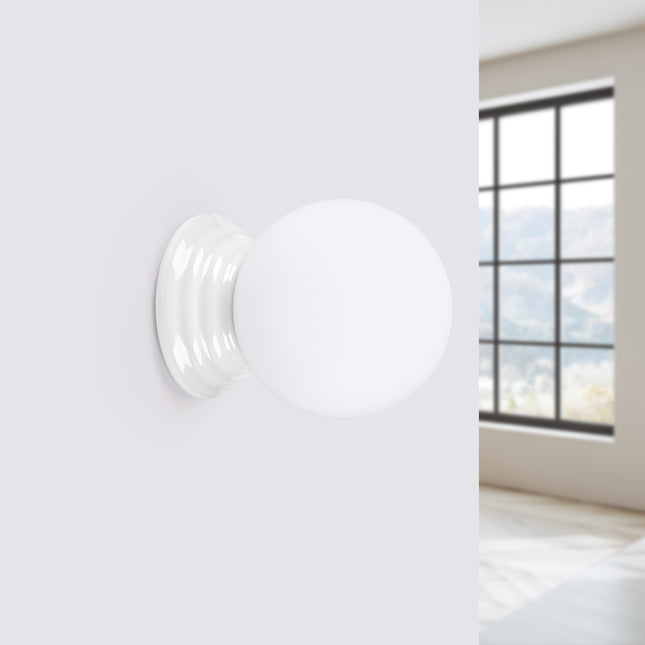 Applique Murale Perle Céramique Blanche IP44, vue en situation