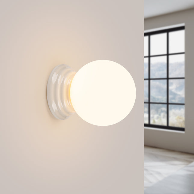 Applique Murale Perle Céramique Blanche IP44, lumière allumée