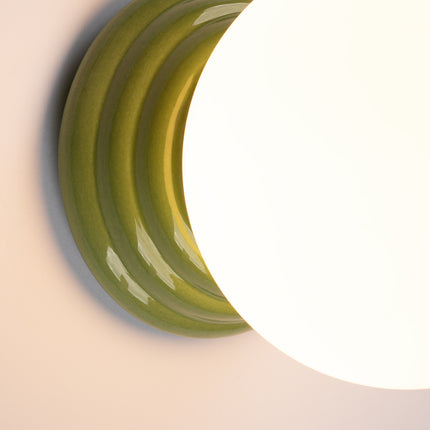 applique murale perle céramique vert olive ip44, vue de détail