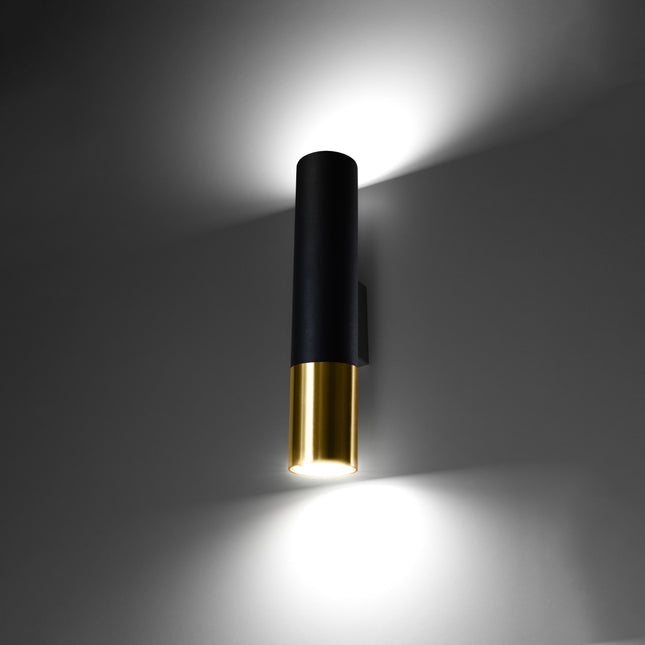 Applique murale Duo noir et laiton diffusant deux halos lumineux vers le haut et le bas