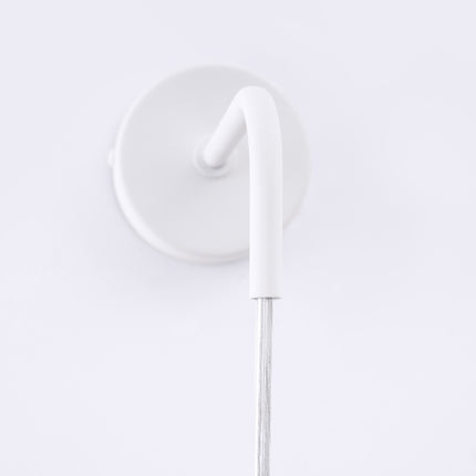 applique murale tube suspendu à embout ajouré spirale blanc, détail de la matière