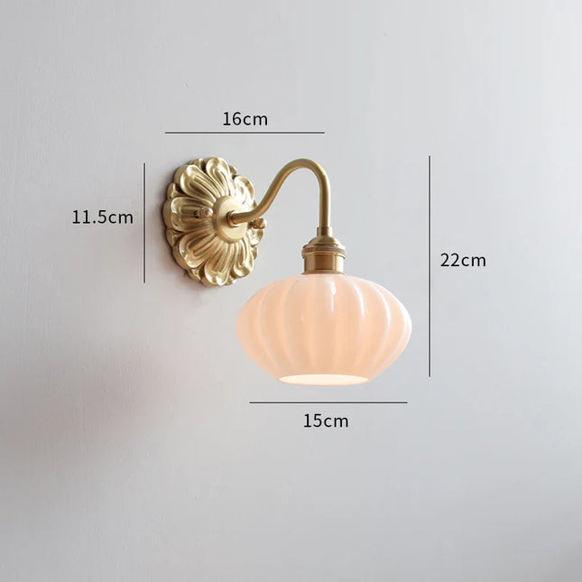 Schéma de cotes de l applique murale en verre opalin, hauteur 22 cm et abat-jour de 15 cm de diamètre