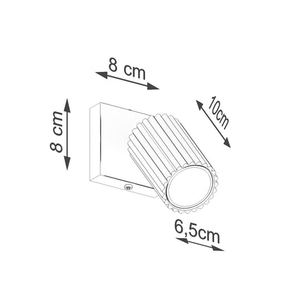 Applique orientable Oslo blanche installée sur un mur clair, avec vue sur une fenêtre en arrière-plan