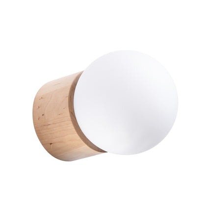 Applique murale Pure Bois Naturel, cylindre en bois clair et globe en verre opale, vue de face sur fond blanc