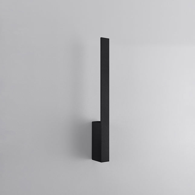 Applique Slim Design S en aluminium noir, barre murale fine 50 cm, vue studio