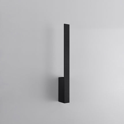 Applique Slim Design S en aluminium noir, barre murale fine 50 cm, vue studio