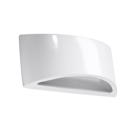 Applique murale Vixen en céramique blanc brillant, silhouette fuselée asymétrique vue de face