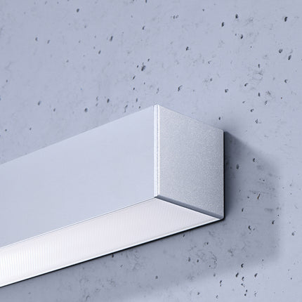 Applique Barre Moderne 200 grise vue en angle, profil fin en aluminium