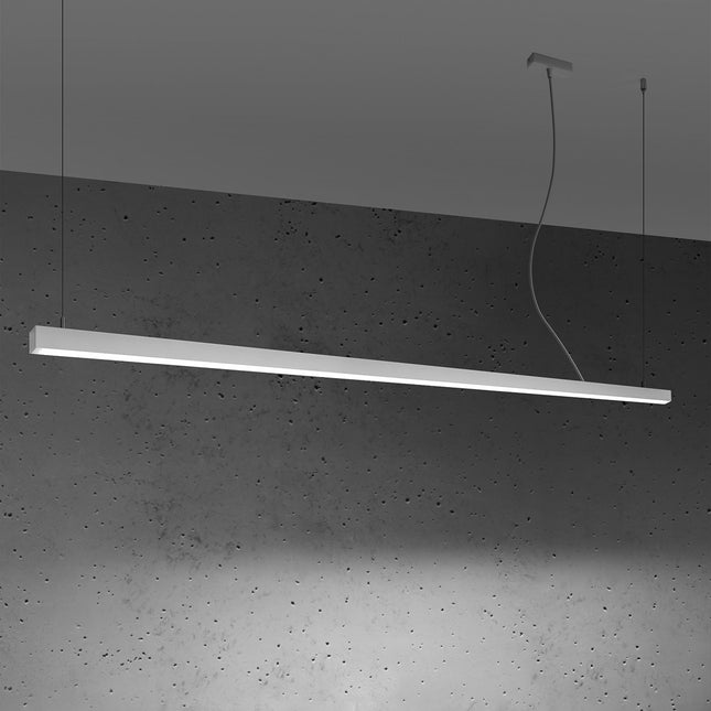 Suspension Barre Moderne 200 blanche allumée, abat-jour opale diffusant une lumière homogène 4000K