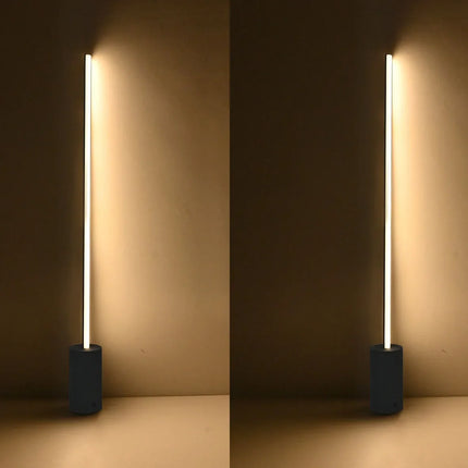 Borne d'extérieur LED en aluminium noir, comparaison blanc chaud et blanc froid