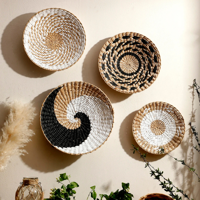 Décoration murale ronde en jonc de mer beige fait main