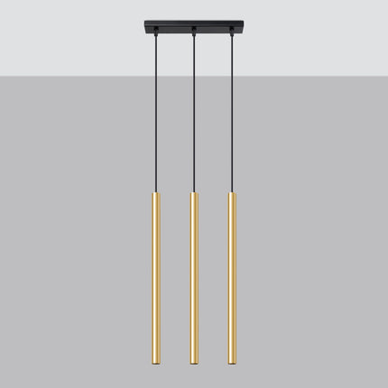 Suspension Halo 3L, trois tubes en acier or poli alignés sous une rosace rectangulaire, vue d'ensemble