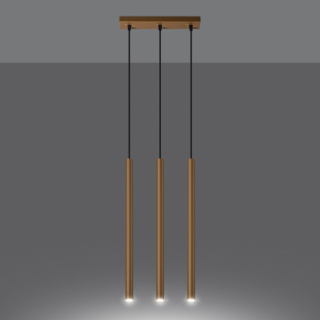 Suspension Halo 3 Tubes Alignés Or en Acier, gros plan sur la texture métallique, Sovala.