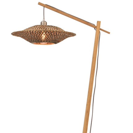 Lampadaire Bali en bambou naturel et noir, abat-jour tressé conique et structure en bois, vue d'ensemble sur fond blanc.