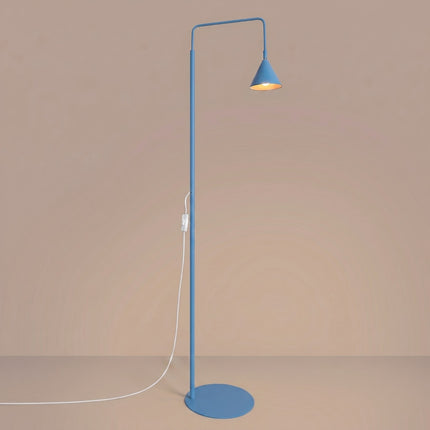 Lampadaire Bergen cône bleu ciel, lumière allumée