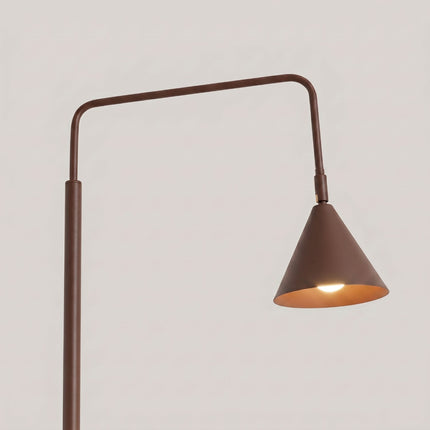 Lampadaire Bergen cône brun chocolat, vue de détail du cône
