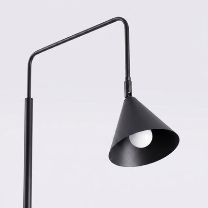 Lampadaire Bergen Cône en Acier Noire, packshot de trois quarts