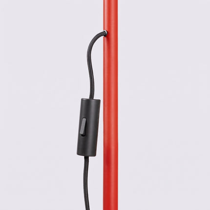 Lampadaire Bergen cône rouge vif, détail de la rotule