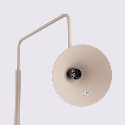 Lampadaire Bergen cône taupe, détail de la platine