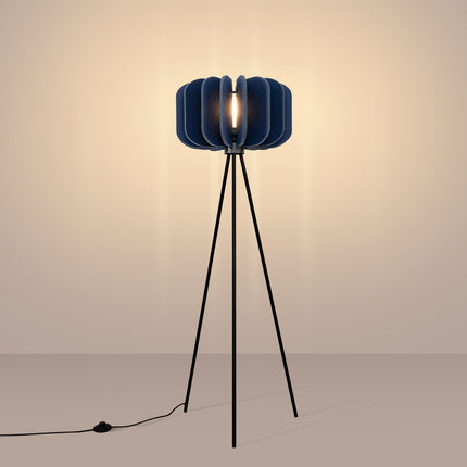 lampadaire lamelles de feutre 45 cm bleu marine et noir, lumière allumée