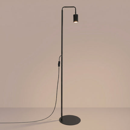 Lampadaire Oslo 1 spot orientable noir, lumière allumée