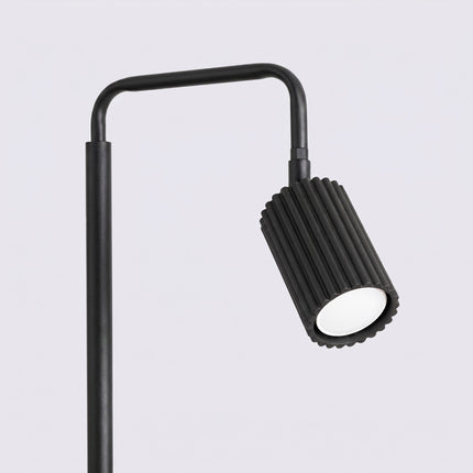 Lampadaire Oslo 1 spot orientable noir, packshot de trois quarts