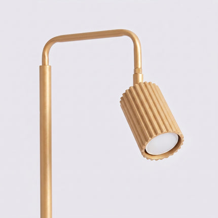 Lampadaire Oslo 1 spot orientable or, packshot de trois quarts