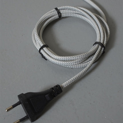Câble textile gris et blanc de 2 mètres du lampadaire Porto avec prise