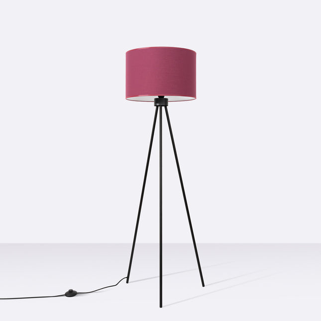 lampadaire trépied abat-jour tambour bordeaux 135 cm, vue en situation