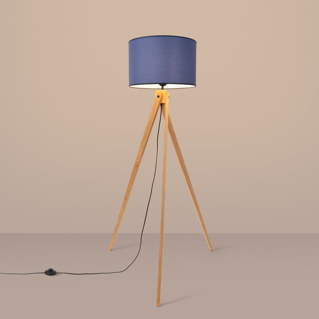 lampadaire trépied bois abat-jour tambour bleu marine 140 cm, lumière allumée