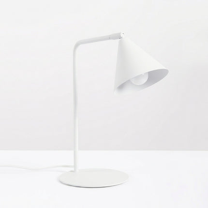 Lampe à Poser Bergen Cône en Acier Blanche, vue en situation
