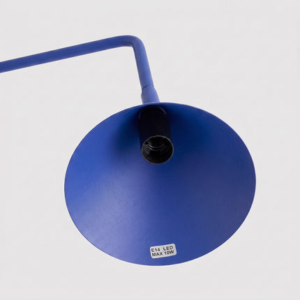 Lampe à Poser Bergen Cône en Acier Bleu Outremer, détail de la finition