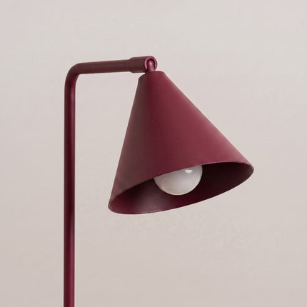 Lampe à poser Bergen cône bordeaux, vue de détail du cône