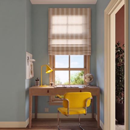 Lampe à Poser Bergen Cône en Acier Jaune Ambré, mise en situation
