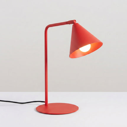 Lampe à Poser Bergen Cône en Acier Rouge Vif, lumière allumée