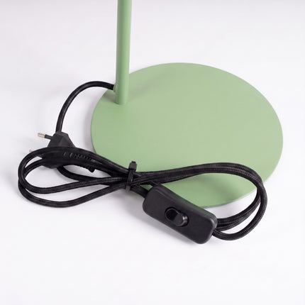 Lampe à Poser Bergen Cône en Acier Vert Sauge, détail de la fixation