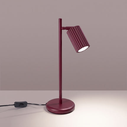 Lampe à poser Oslo bordeaux, lumière allumée
