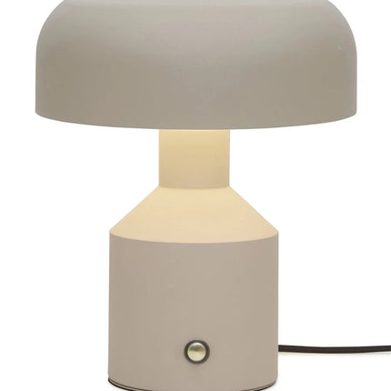 Lampe à poser Porto en fer sable, dôme sur base cylindrique, culot E27, vue packshot