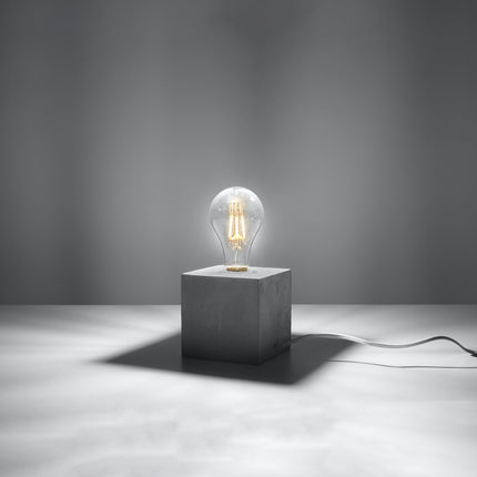 Lampe de table Pure Cube béton