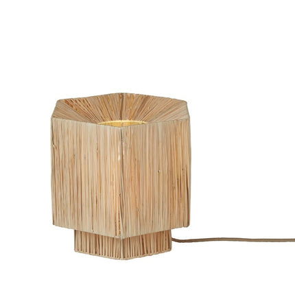 Lampe de table Panama en raphia naturel, abat-jour hexagonal, vue packshot fond blanc, câble textile