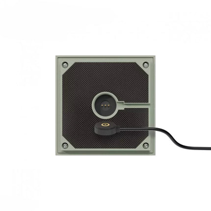 Face arrière de la lampe Nutalis avec port de charge magnétique et grille de ventilation