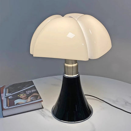Lampe de table design chauve-souris en aluminium et acrylique