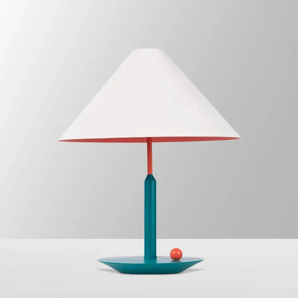 Abat-jour blanc de la lampe de table LED diffusant une lumière douce et homogène