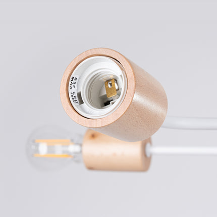 lustre 6 douilles bois et métal blanc et bois naturel, packshot de trois quarts