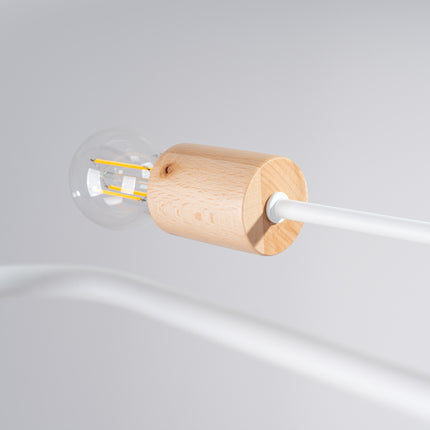 lustre 8 douilles bois et métal blanc et bois naturel, packshot de trois quarts