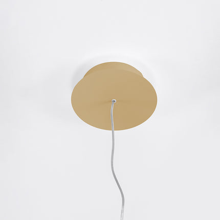 Rosace ronde dorée et câbles du lustre Anneau Solis