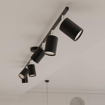 Lustre Focus Moderne 6 bras noir en acier sur fond blanc, vue de face