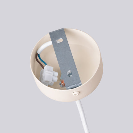 Lustre Halo 6 globes beige, mécanisme de montage