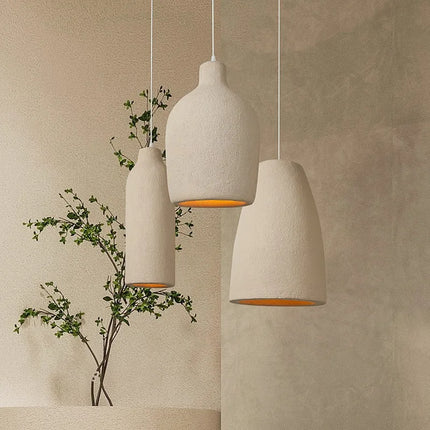Lustre LED japonais disponible en plusieurs tailles, parfait pour s’adapter à différents espaces intérieurs.